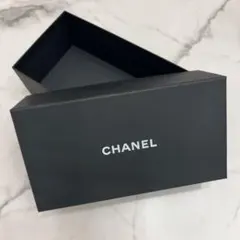CHANEL 禮品盒 中型 黑色