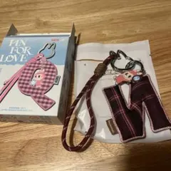 PIN FOR LOVE キーホルダー N