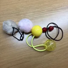 カラフルポンポンヘアゴムセット
