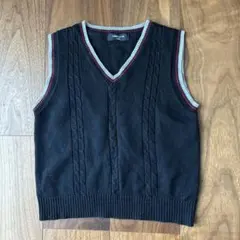 COMME CA ISM ブラック Vネック ベスト 130A