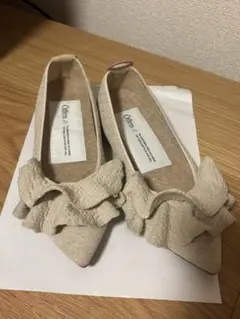 新品 未使用 Offen フリル付きフラットシューズ ブラウンベージュ セット pointed-FRIN / CAMEL | Offen