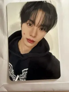 Item thumbnail for item ff92f17c-b3c3-40ab-aa95-f0be533f326f