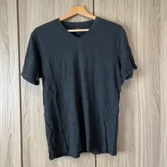 黒のVネックTシャツ UNIQLO Lサイズ