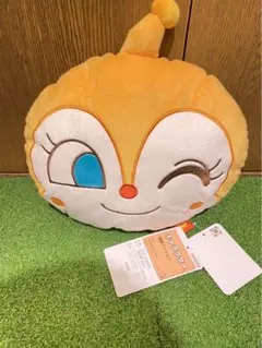アンパンマン ドキンちゃん　顔型クッション フェイスクッション