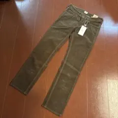 新品タグ付き　アルマーニジュニア　コーデュロイ　ストレッチパンツ　142