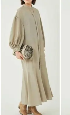 春★美品★グリーンレーベルリラクシング ★バンドカラー　ロングワンピース