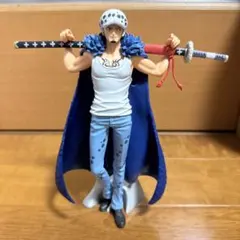 ワンピース DXF トラファルガー・ロー フィギュアのサムネイル