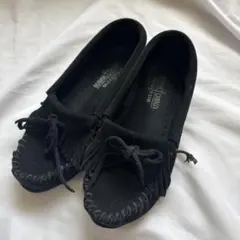 美品 黒 スエード モカシンシューズ - メルカリ