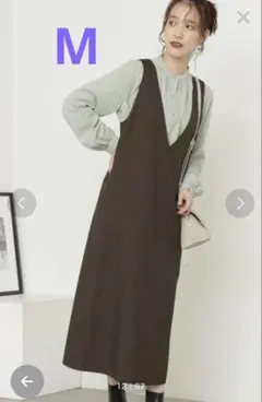 N. Natural Beauty Basic Vネックジャンパースカート　M