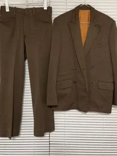 Item thumbnail for item 15344604-ac59-44b4-8ead-885ebb988210