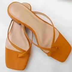 〈美品〉【American Holic】 オレンジ ストラップサンダルMサイズのサムネイル