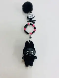 ポンポン付き 黒 超可愛い labubu アフリカラブブキーホルダー 真っ黒