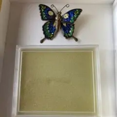 蝶のブローチ 青 緑 金色