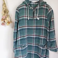 BEGUM チェック柄 フード付き ロングシャツワンピース