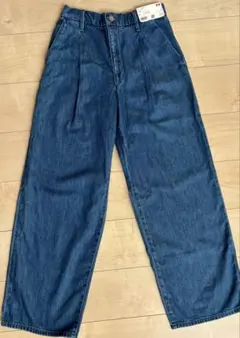 【ユニクロ】UNIQLO ドレープデニムタックパンツ ブルー S