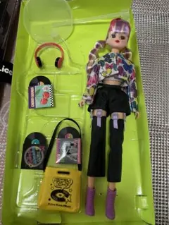 ハッシュタグ　ネオンバタフライ　リカちゃん人形