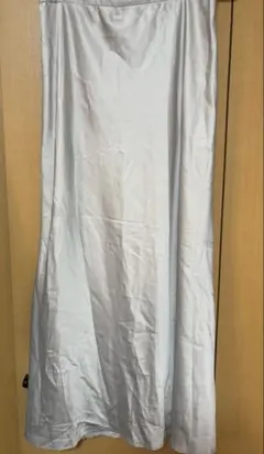 ロングスカート サテン調 グレージュ マーメイド風 上品 きれいめ