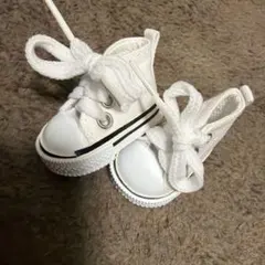 白 ぬい服 ぬい靴 スニーカー シューズ 韓国 中国 タイ 海外 アイドル