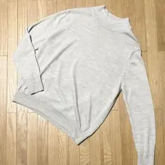 無印良品　洗えるウールハイゲージハイネックセーターのサムネイル