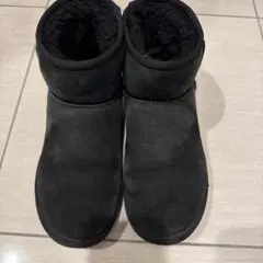 UGG ブラック ムートンブーツ