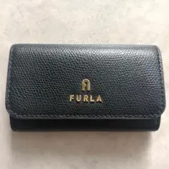 FURLA ダフネ三つ折り財布 ブラックバイカラー - メルカリ