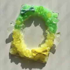 【No.073】ホイップデコ　トレカケース　硬質ケース　緑　黄色　リボン　クマ