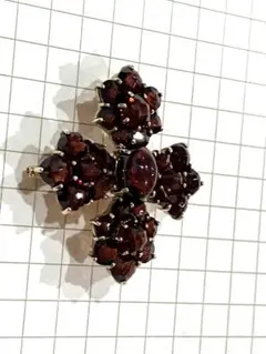 未使用品 碌山 猫 天然ガーネット ピン ブローチ 楽天市場】碌山 ガーネット ブローチペンダント 華やかに