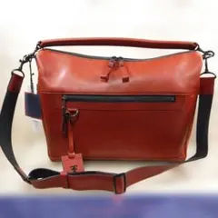 フジタカ 定価5万2800円 新品 2WAY レザーショルダーバッグ 牛革 A4のサムネイル