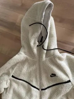 Nike フリースジャケット フード付き