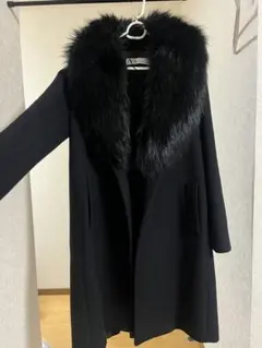 美品 PRADA フォックスファーフード付き 細見え 美形 コート 42 - メルカリ