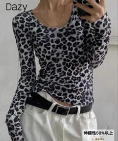 SHEIN Dazy レオパード柄ロンT