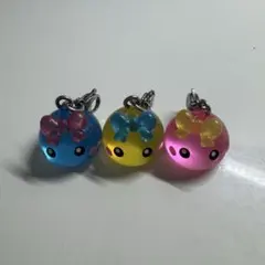 ほっぺちゃん めじるしアクセサリー 青 黄色 ピンク A B C