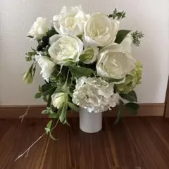 ホワイトローズ アジサイ 造花アレンジメント