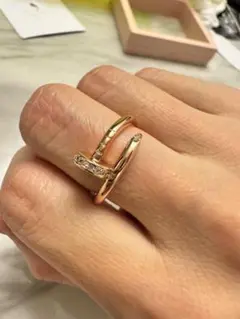 Item thumbnail for item b921f6c8-5c82-4cbc-bdae-ece2e9c5505e