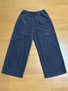 黒 ワイドパンツ