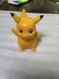 ポケモン ピカチュウ フィギュア レトロ 当時物