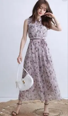 【美品】アプワイザーリッシュ ぼかしフラワー プリーツワンピース ピンク