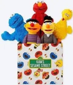 2025年最新】uniqlo x kaws x sesame street ユニクロカウズ