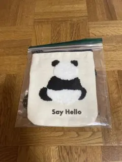 サコッシュ　パンダ