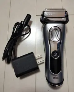 BRAUN S9 Pro メンズ電気シェーバー 展示品 おまけケース付き - メルカリ