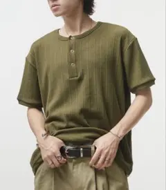 Adoon plain スナップボタンヘンリーネックTシャツのサムネイル