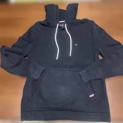 トミーヒルフィガー パーカー