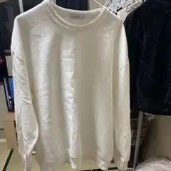 白 スウェット