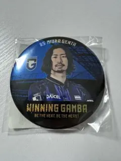 スタンド付ホログラム缶バッジ　三浦弦太