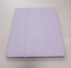 パープルのスリーブタイプのiPadケース、ProCase製。