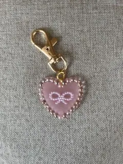ハート型レジン　チャーム　キーホルダー