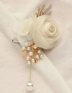 値下げしました！数量限定！バラのブローチ　入学式卒業式結婚式