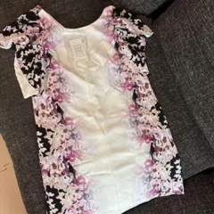 シンシアローリー 花柄ワンピースのサムネイル