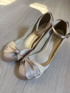 AIMER ベージュ ハイヒール リボン付き