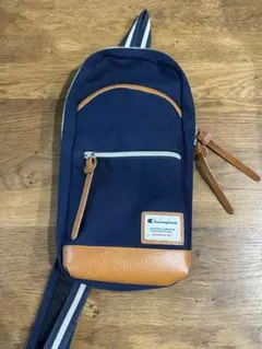 チャンピオン　ショルダーバッグ　ネイビー